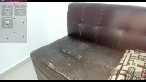 sophia_118 online show from 03-05-25, 07:06