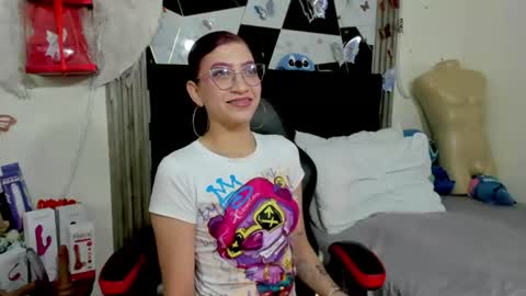 Sophia online show from 07-01-26, 03:08