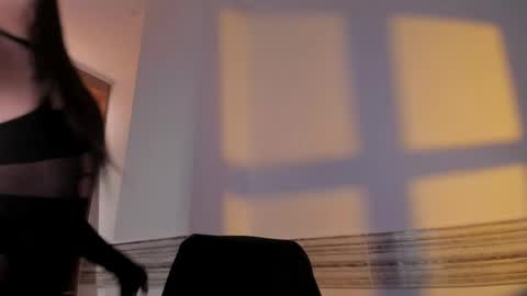 Snapshot of sophia_cambpell chatting on 05-15-26, 09:55 Sophia online show from 05-15-26, 09:55