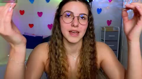 Snapshot of sophia_euphoria chatting on 02-06-26, 08:51 Sophia online show from 02-06-26, 08:51