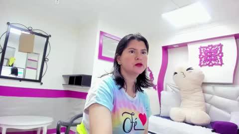 Snapshot of sophia_green_ chatting on 11-17-25, 01:06 sophia_green_ online show from 11-17-25, 01:06