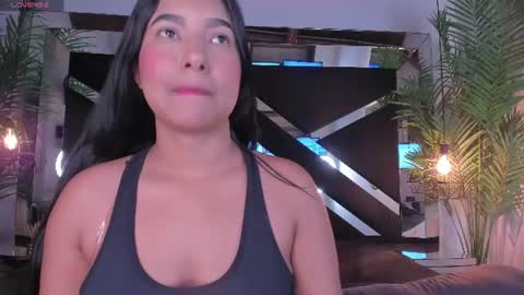 Snapshot of sophia_greey_ chatting on 07-16-26, 06:25 Shopia online show from 07-16-26, 06:25