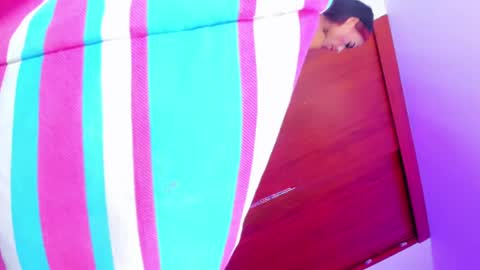 sophia_horny19 online show from 05-22-26, 09:15
