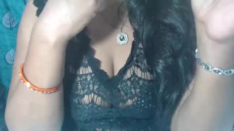Sophia Tamil online show from 10-15-25, 05:29