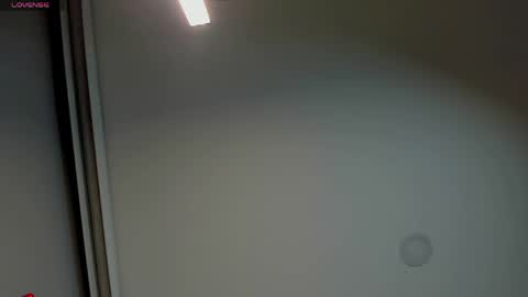 sophia_owens_2 online show from 05-14-26, 02:07