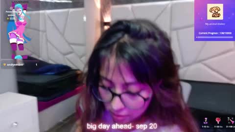 Snapshot of sophiaa_7 chatting on 09-14-25, 11:42 Sophi online show from 09-14-25, 11:42