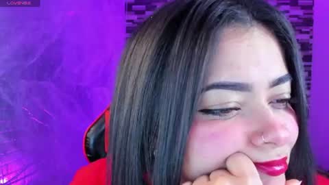 Snapshot of sophiaa_cherry chatting on 07-15-26, 01:11 Sophia online show from 07-15-26, 01:11