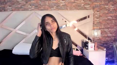 Sophia Paris online show from 09-12-25, 04:56