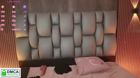 Snapshot of sophiaa_taylor_ chatting on 07-21-26, 03:03 online show from 07-21-26, 03:03
