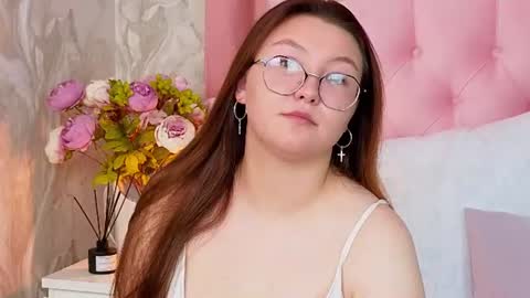 SophiaBelle online show from 07-21-26, 03:53