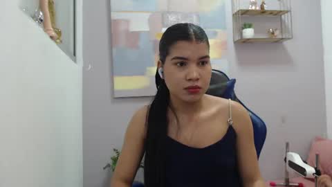Snapshot of sophiabedford chatting on 07-17-26, 04:23 Sophia Bedford online show from 07-17-26, 04:23