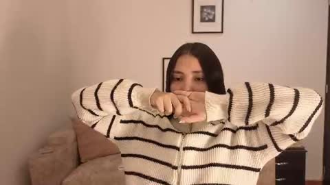 sophiacolemann online show from 06-11-26, 02:22