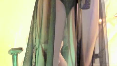 Snapshot of sophiadoll_tf chatting on 11-07-25, 09:04 sophiadoll_tf online show from 11-07-25, 09:04