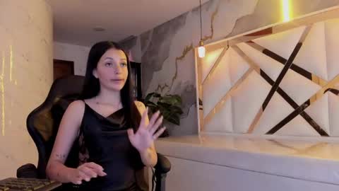 sophiadoll_tf online show from 05-20-26, 09:43