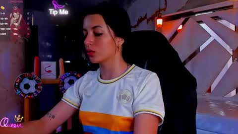 Snapshot of sophiadoll_tf chatting on 06-17-26, 01:01 sophiadoll_tf online show from 06-17-26, 01:01