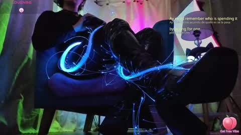 Snapshot of sophiadumont chatting on 09-20-25, 11:17 Sophia online show from 09-20-25, 11:17