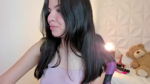 Sophia Howland online show from 06-26-26, 10:36