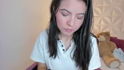 Sophia Howland online show from 06-29-26, 09:04