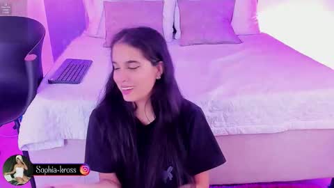 Sophia  online show from 11-27-25, 06:04