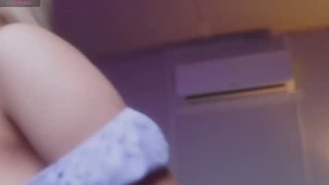 Snapshot of sophialaxx chatting on 06-20-26, 12:47 Sophia online show from 06-20-26, 12:47