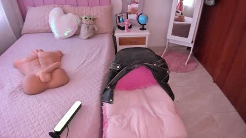    online show from 02-18-25, 11:33