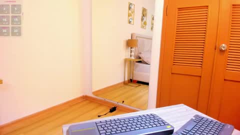 Snapshot of sophiaqueens chatting on 05-07-26, 08:47 Sophia online show from 05-07-26, 08:47