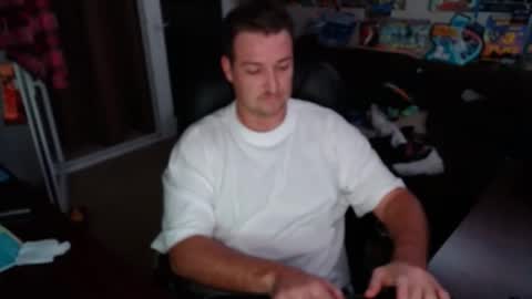 Snapshot of sophiaroze chatting on 12-26-24, 09:33 sophiaroze online show from 12-26-24, 09:33