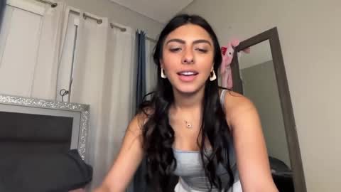 Sophia online show from 10-10-25, 10:31