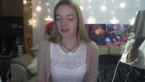 SophiaSonata online show from 02-16-25, 02:32