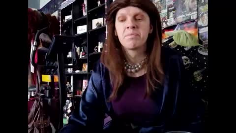 Snapshot of sophie198013 chatting on 06-07-26, 01:15 Sophie Satin1980 online show from 06-07-26, 01:15