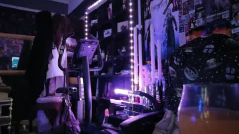 Snapshot of sophie198013 chatting on 06-21-26, 11:29 Sophie Satin1980 online show from 06-21-26, 11:29