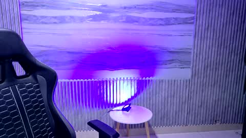 sophie online show from 05-26-26, 11:06