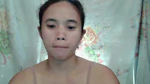 sophie_193 online show from 03-23-26, 04:16