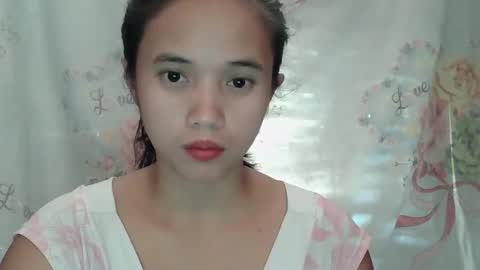 sophie_193 online show from 06-01-26, 03:19