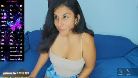 Sophia  online show from 04-12-26, 05:29