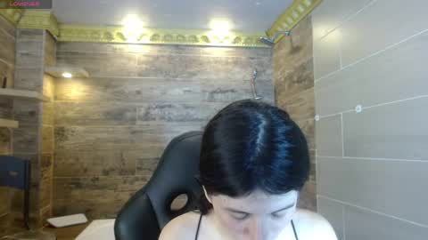 S O P H I E online show from 04-25-26, 07:22