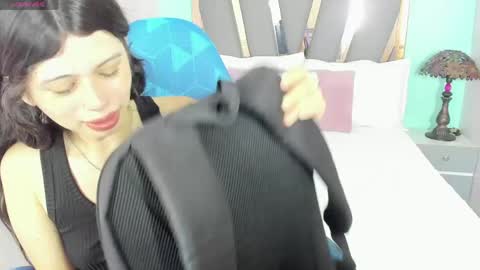 S O P H I E online show from 05-02-26, 08:58