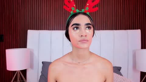 Snapshot of sophie_deargb chatting on 12-18-24, 10:57 Sofia  santodomingo online show from 12-18-24, 10:57