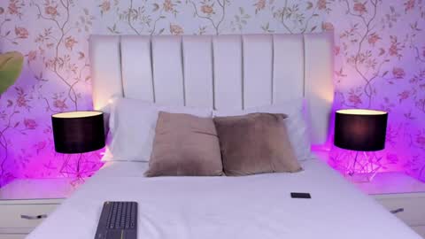 Snapshot of sophie_deargb chatting on 12-27-24, 07:35 Sofia  santodomingo online show from 12-27-24, 07:35