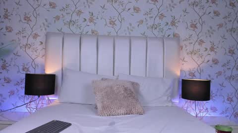 Snapshot of sophie_deargb chatting on 01-14-25, 10:55 Sofia  santodomingo online show from 01-14-25, 10:55