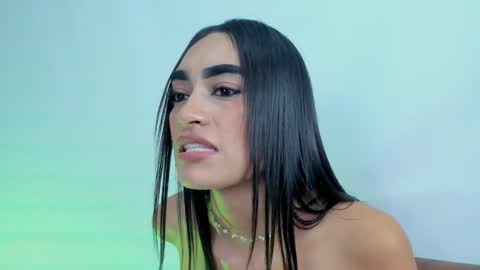 Snapshot of sophie_deargb chatting on 02-03-25, 10:11 Sofia  santodomingo online show from 02-03-25, 10:11
