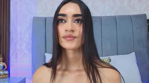 Snapshot of sophie_deargb chatting on 03-08-25, 11:28 Sofia  santodomingo online show from 03-08-25, 11:28