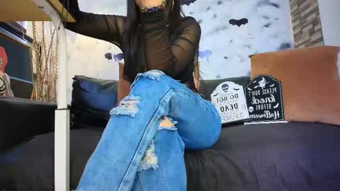 Sophie online show from 10-24-25, 12:56