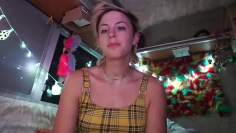 derpy derpington online show from 02-15-25, 05:30