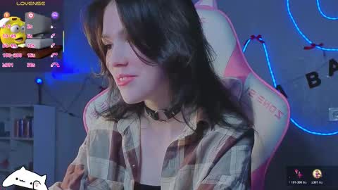 Snapshot of sophie_nomenal_ chatting on 01-11-26, 04:28 sophie_nomenal_ online show from 01-11-26, 04:28