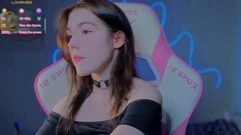 sophie_nomenal_ online show from 06-03-26, 04:12