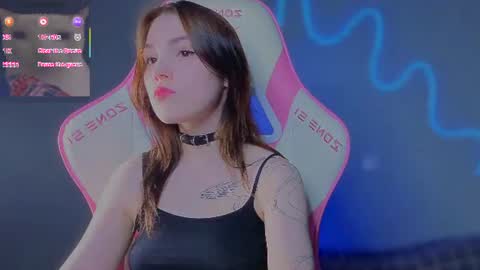 sophie_nomenal_ online show from 07-24-26, 05:11