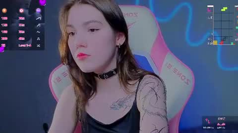 sophie_nomenal_ online show from 08-01-26, 01:38