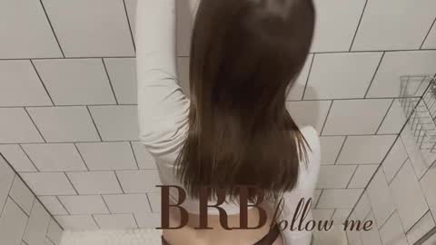 Sophie online show from 02-21-25, 02:59