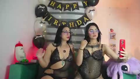sophie_soft69 online show from 07-12-26, 04:58